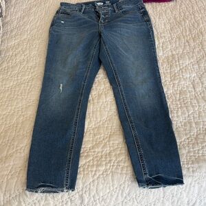 Old Navy Women's Distressed Blue Straight Leg Jeans